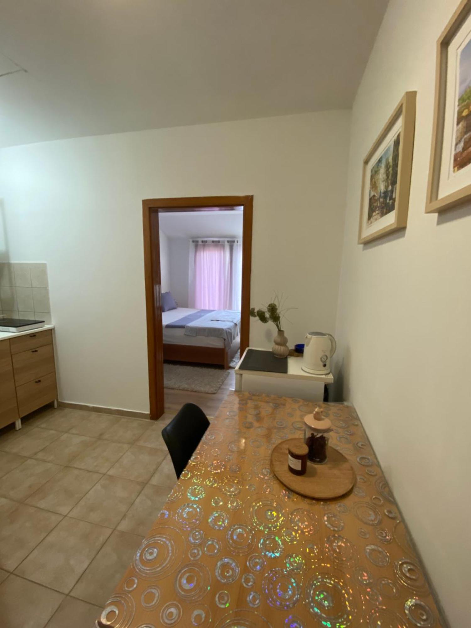 Apartman Dubravka 2 オレビック エクステリア 写真